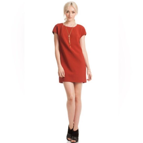 Trina Turk Jenisa Cap-Sleeve‎ Crepe Shift Dress Size 4 - Picture 1 of 8